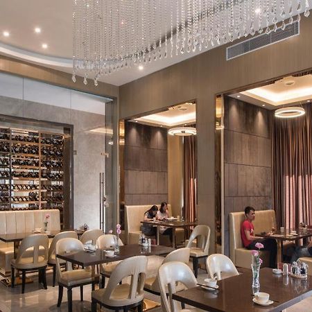 Vienna Classic Hotel Dongguan Changan Xiandai Экстерьер фото