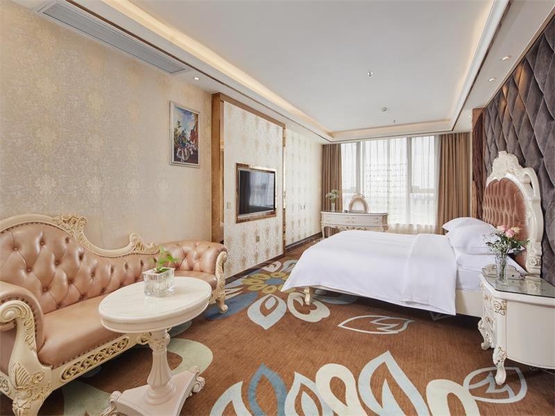 Vienna Classic Hotel Dongguan Changan Xiandai Экстерьер фото