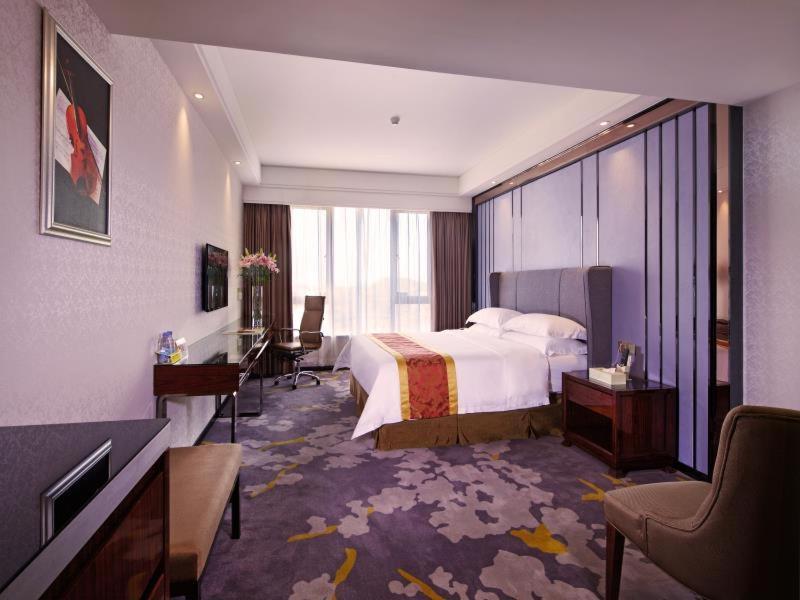 Vienna Classic Hotel Dongguan Changan Xiandai Экстерьер фото